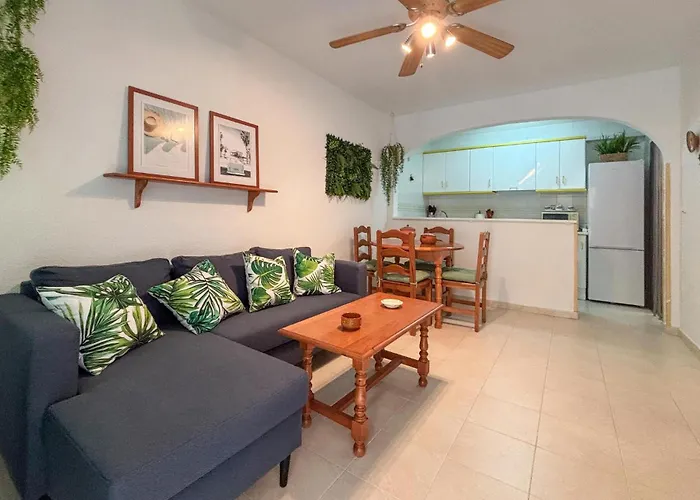 Three Bedroom Cozy In Апартаменты